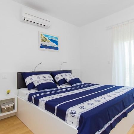 Apartment Royal II Βόντιτσε Εξωτερικό φωτογραφία