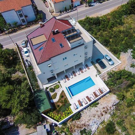 Apartment Royal II Βόντιτσε Εξωτερικό φωτογραφία