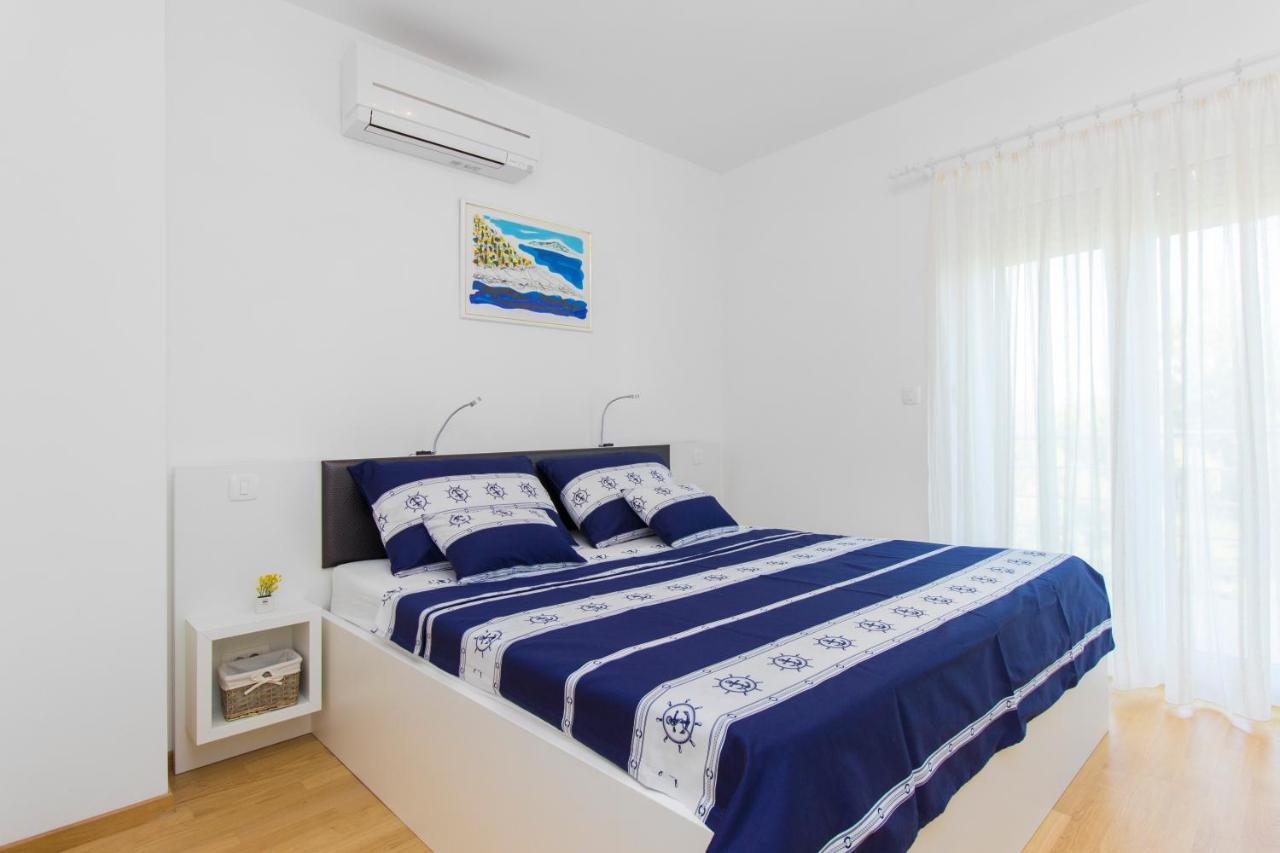 Apartment Royal II Βόντιτσε Εξωτερικό φωτογραφία