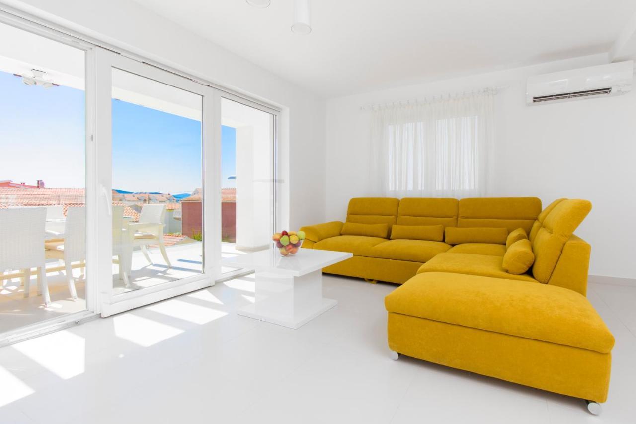 Apartment Royal II Βόντιτσε Εξωτερικό φωτογραφία